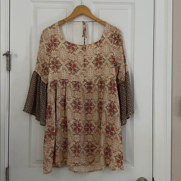 Umgee Bell Sleeves Cream Dress - Picture 2 of 7